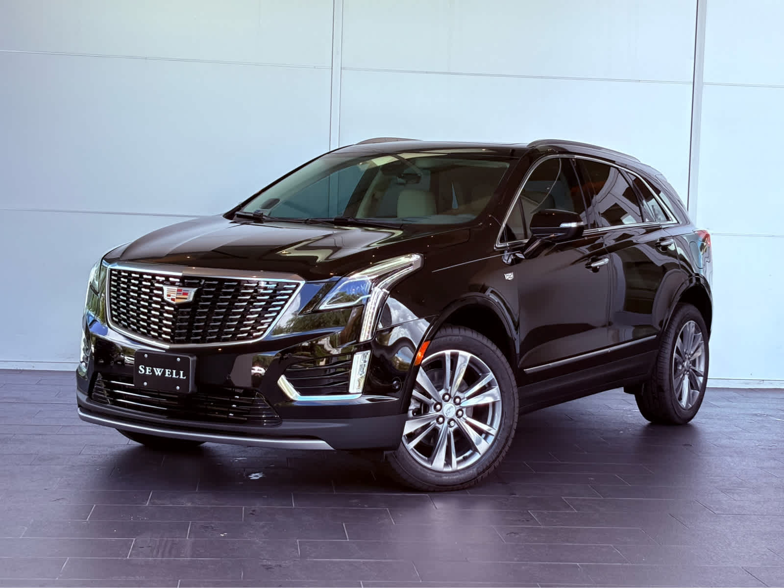 2025 Cadillac XT5 Premium Luxury's photo