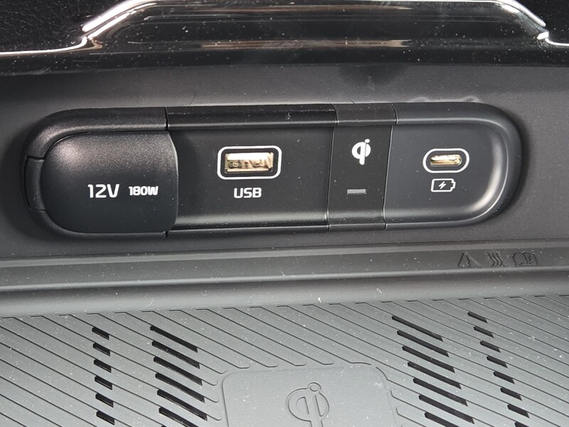 2025 Kia Sportage Plug-In Hybrid X-Line Prestige photo 13