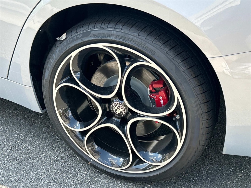 2025 Alfa Romeo Giulia SPRINT photo 13