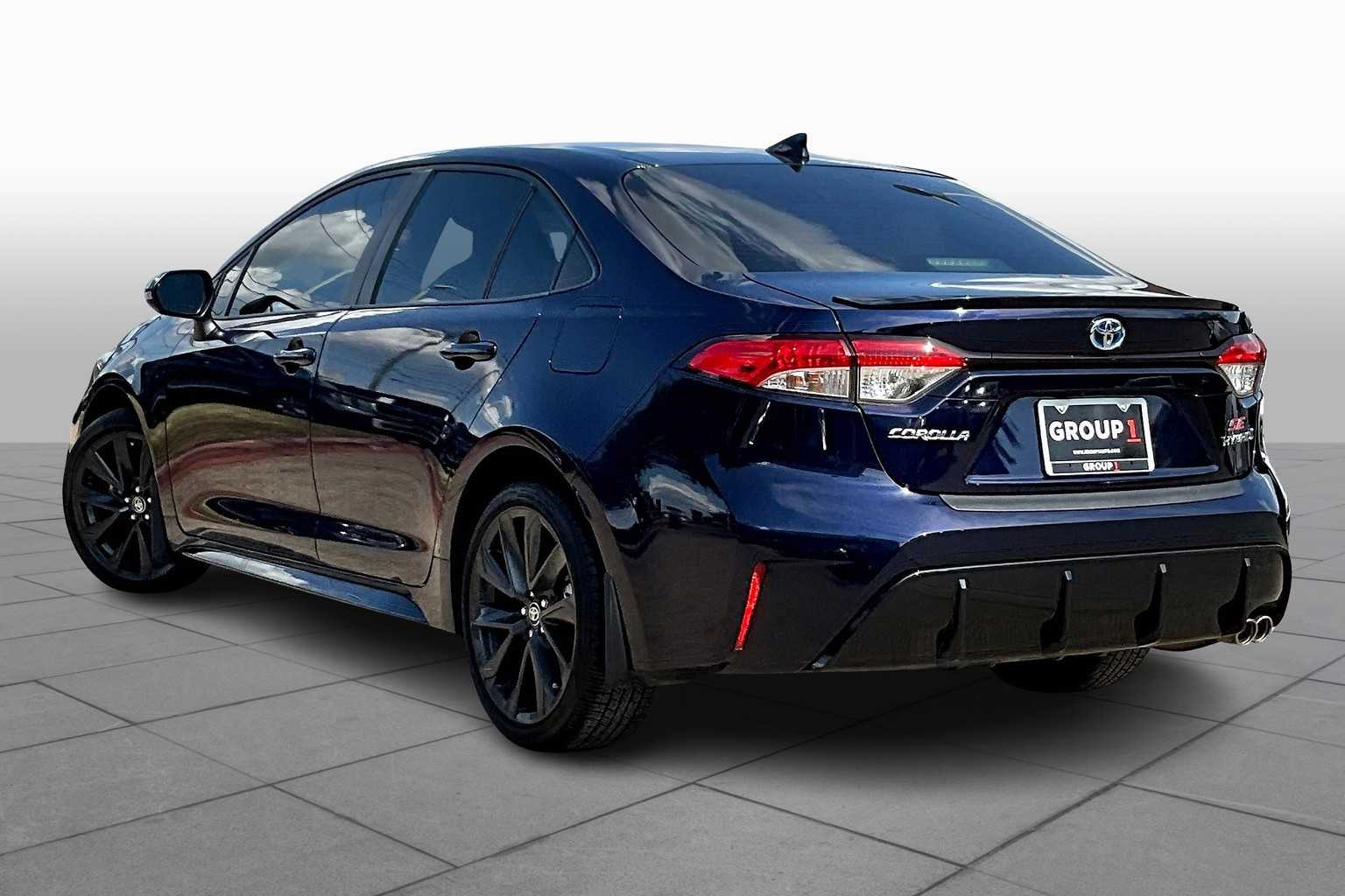 2024 Toyota Corolla XLE LE Premium SE photo 11