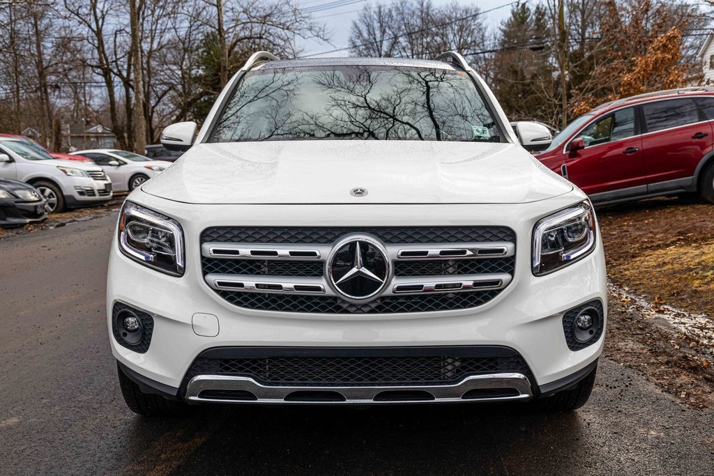 2022 Mercedes Benz GLB 250 4MATIC photo 2
