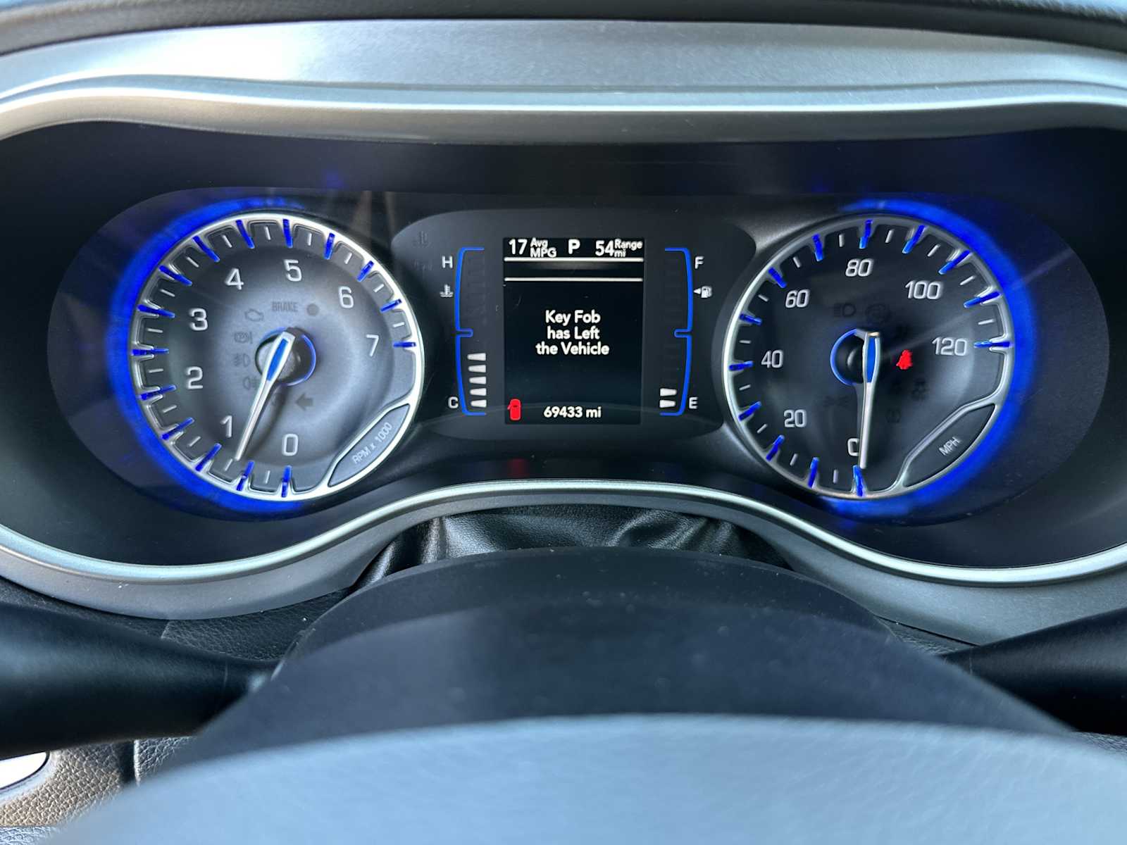 2020 Chrysler Pacifica Touring photo 29