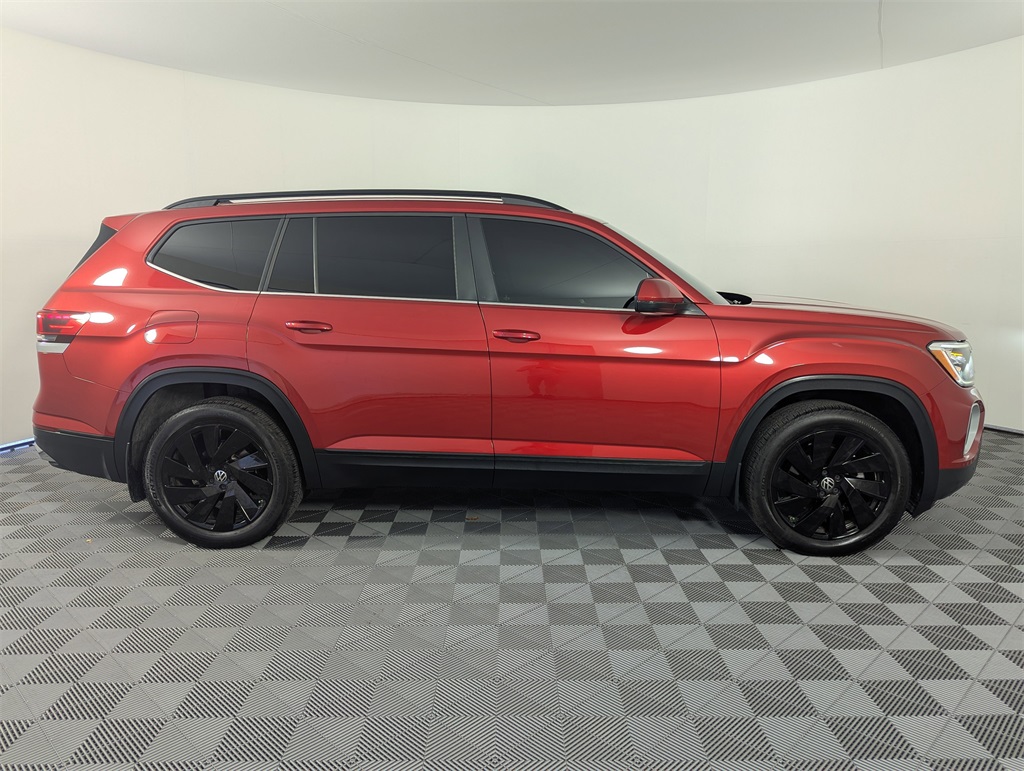 2024 Volkswagen Atlas SE Technology photo 5