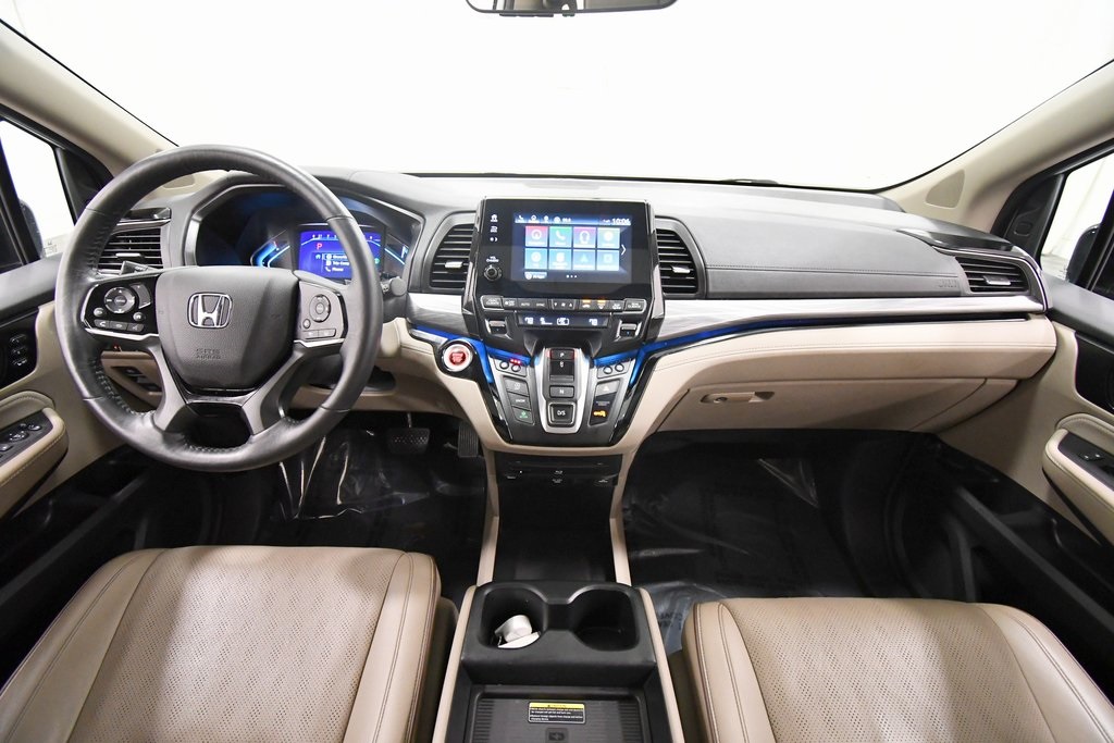 2023 Honda Odyssey Elite photo 3