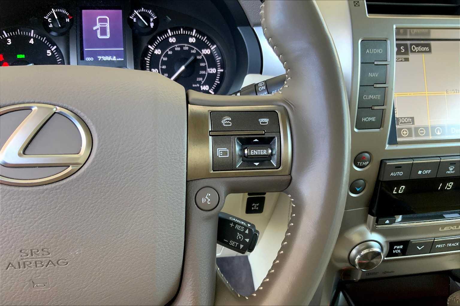 2019 Lexus GX 460 Premium photo 23
