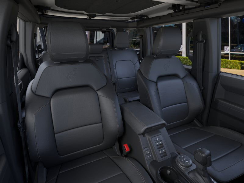 2025 Ford Bronco Badlands photo 9