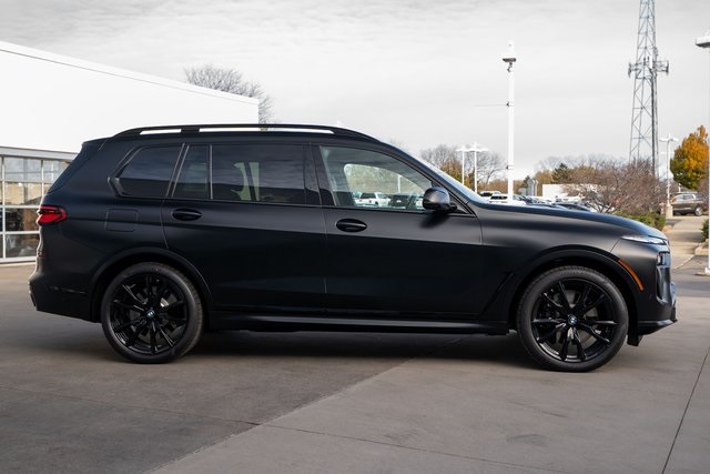 2026 Bmw X7 M60i photo 2