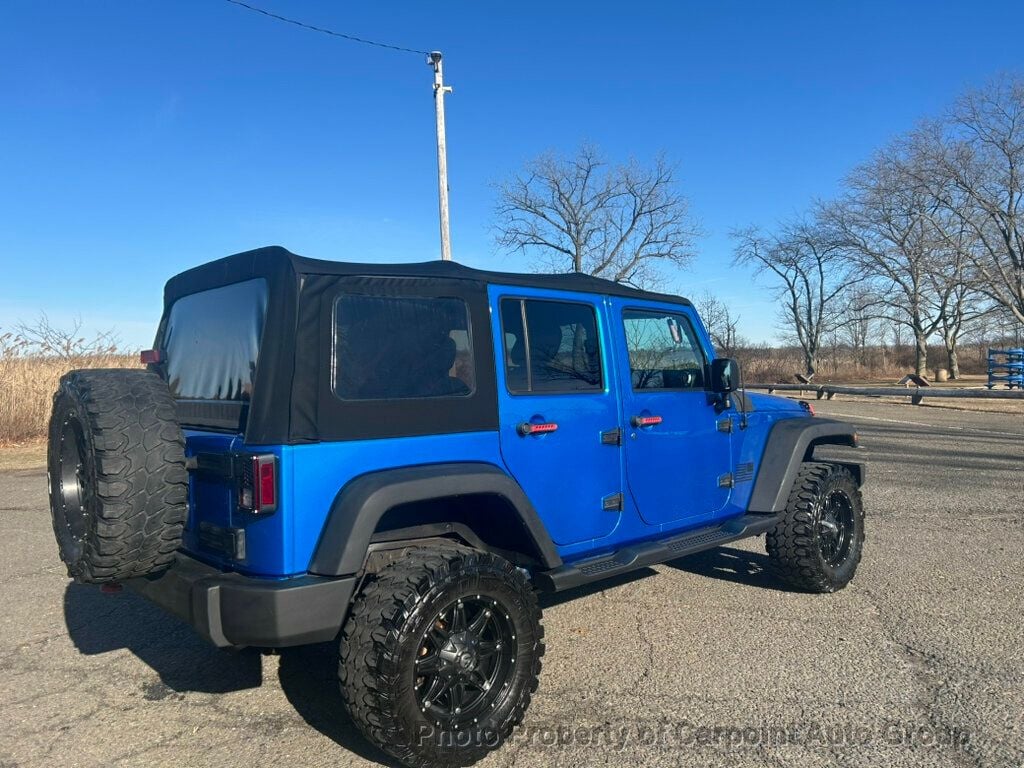 2016 Jeep Wrangler Unlimited photo 3