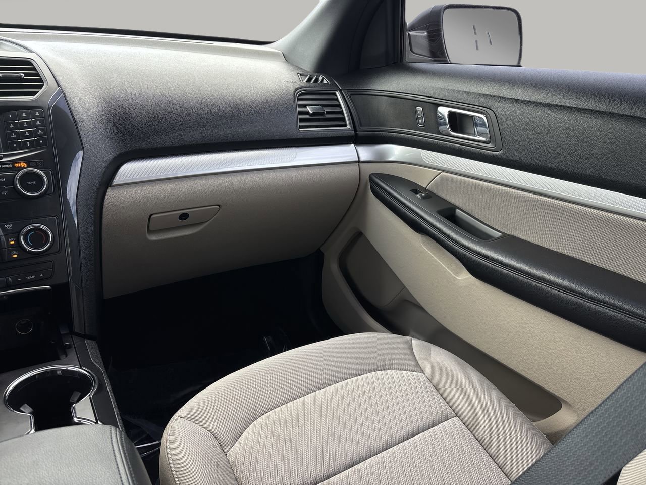 2018 Ford Explorer Sport photo 10