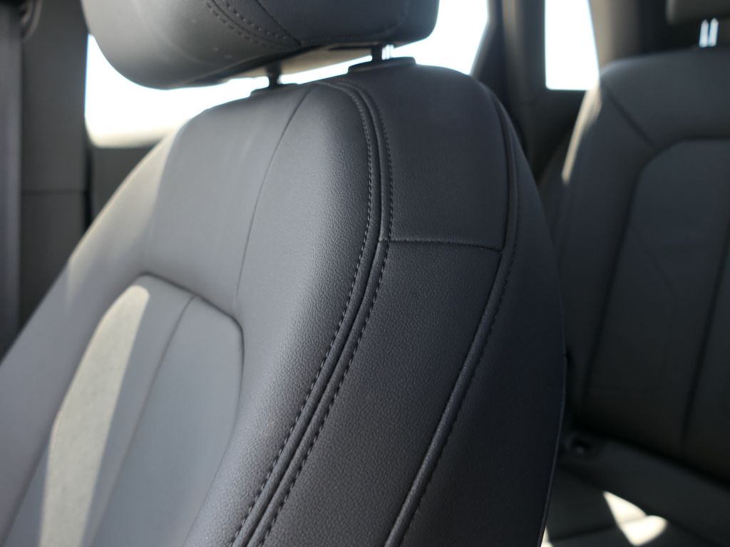 2022 Audi Q3 Premium S line photo 8