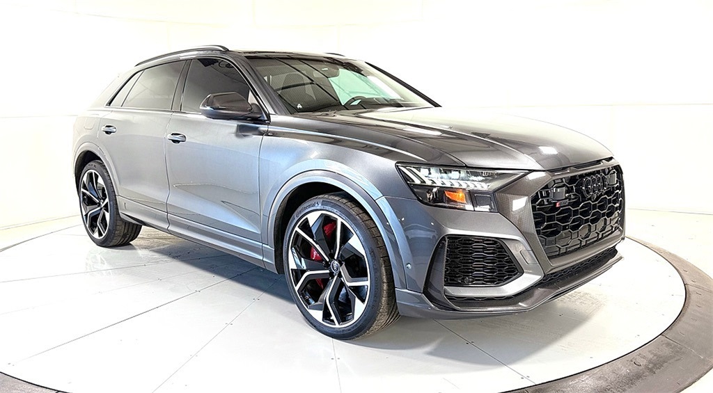 2022 Audi RS Q8 Base's photo