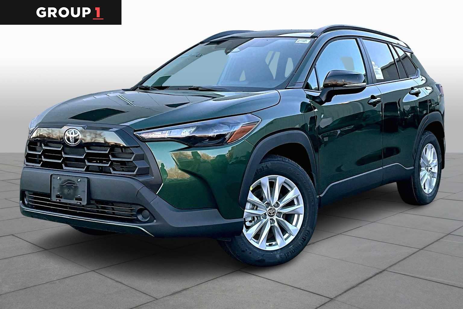 2026 Toyota Corolla Cross LE's photo