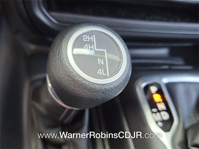 2025 Jeep Wrangler Sport photo 19