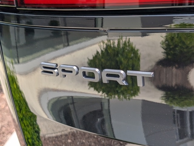 2025 Land Rover Range Rover Sport SE photo 24