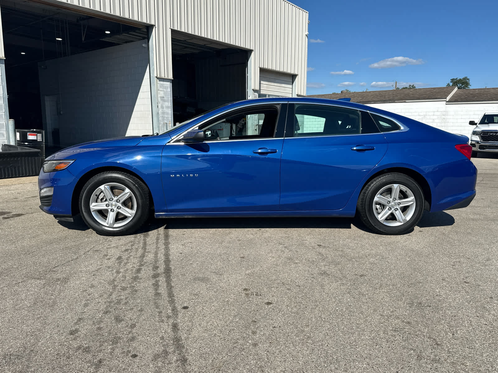1G1ZD5ST1PF227407