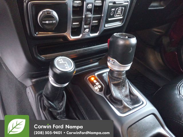 2021 Jeep Wrangler Unlimited Sahara Altitude photo 18