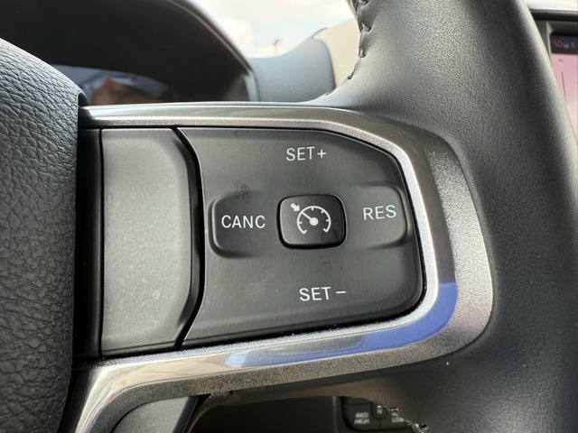2022 Ram 1500 Laramie photo 27