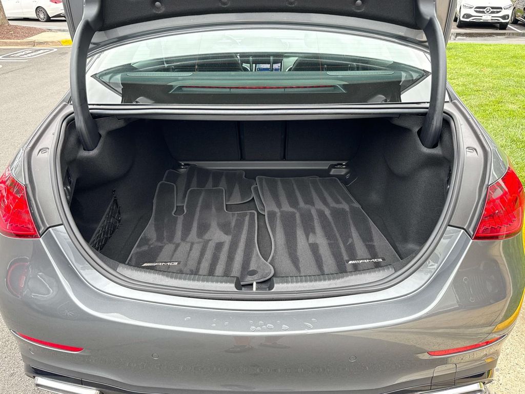 2025 Mercedes Benz C 300 4MATIC photo 25