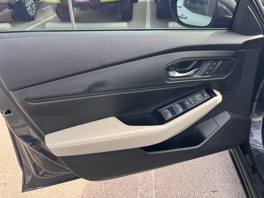 2024 Honda Accord Hybrid Touring photo 15