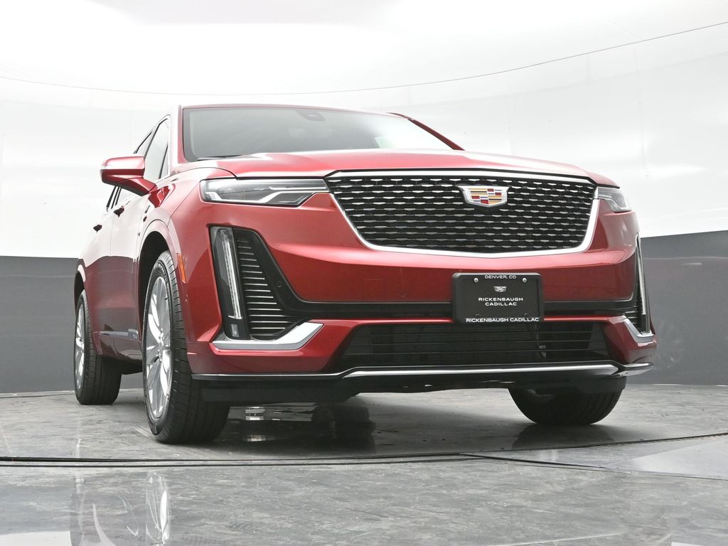 2025 Cadillac XT6 Premium Luxury photo 17