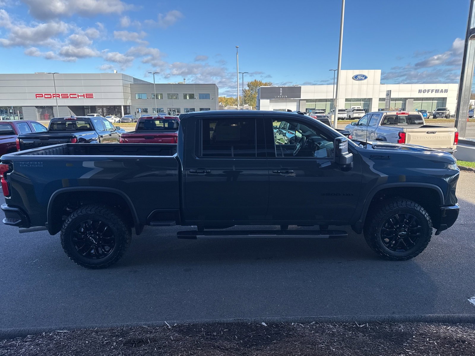 2026 Chevrolet Silverado 3500HD LTZ Trail Boss photo 3