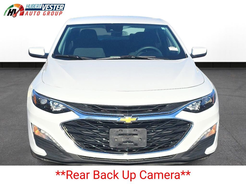 2024 Chevrolet Malibu 1LT photo 3