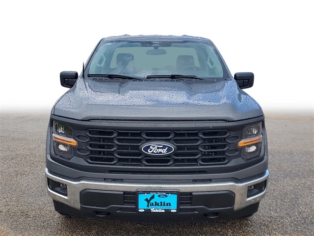 2025 Ford F-150 XL photo 2