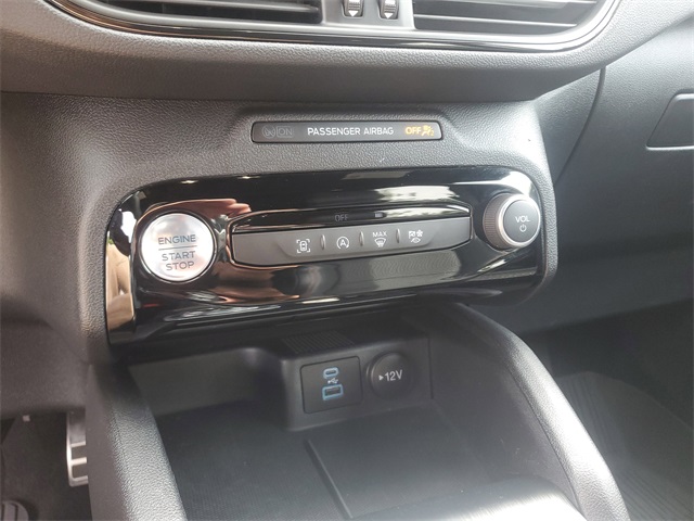 2023 Ford Escape ST-Line photo 22