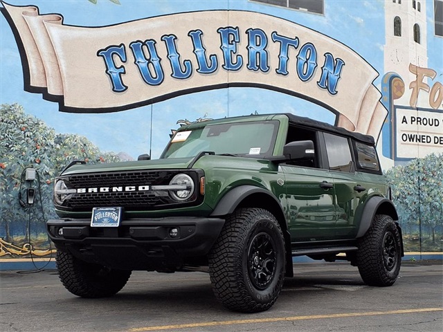 2022 Ford Bronco 4-Door Wildtrak's photo