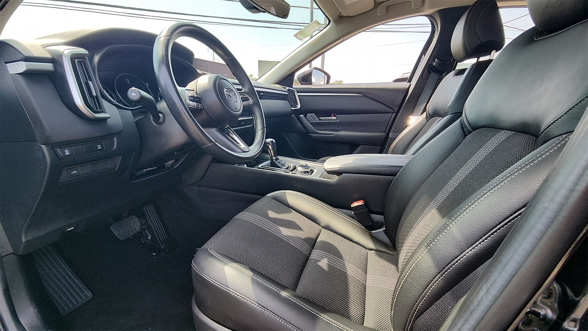 2024 Mazda CX-50 2.5 S Preferred photo 12