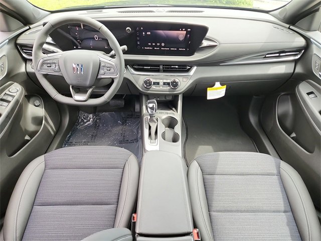 2025 Buick Envista Preferred photo 10