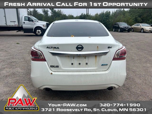2013 Nissan Altima 2.5 SV photo 7