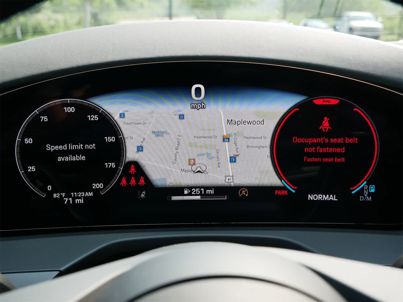 2025 Porsche Panamera 4 photo 19