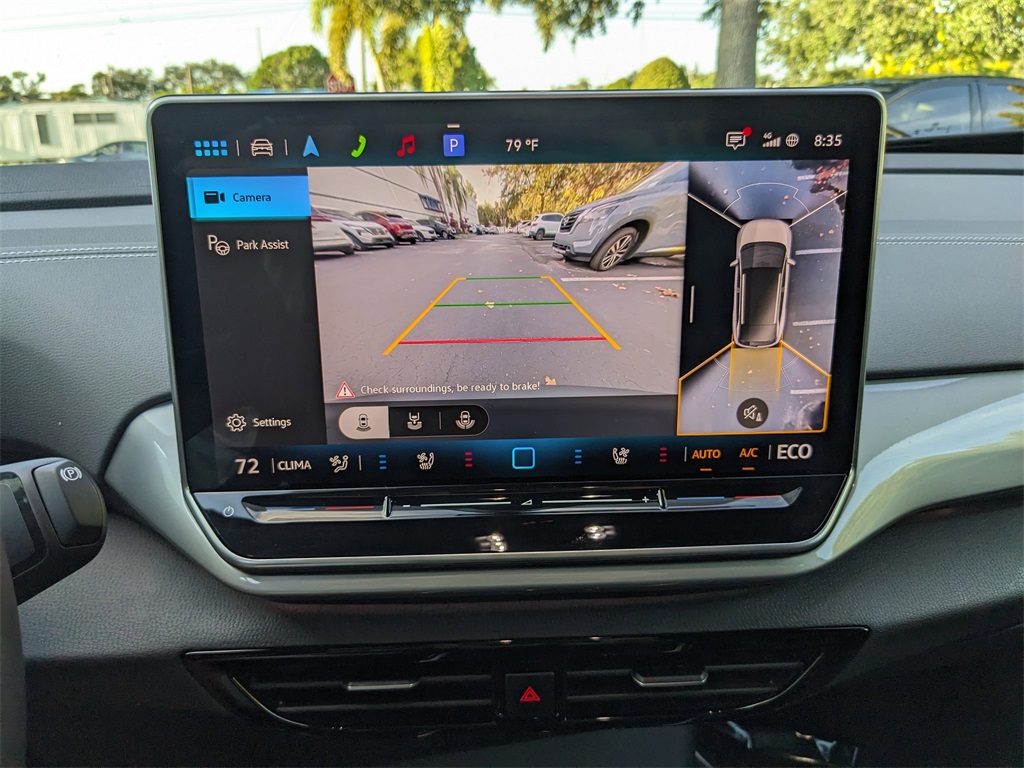 2025 Volkswagen ID.4 Pro Plus photo 21