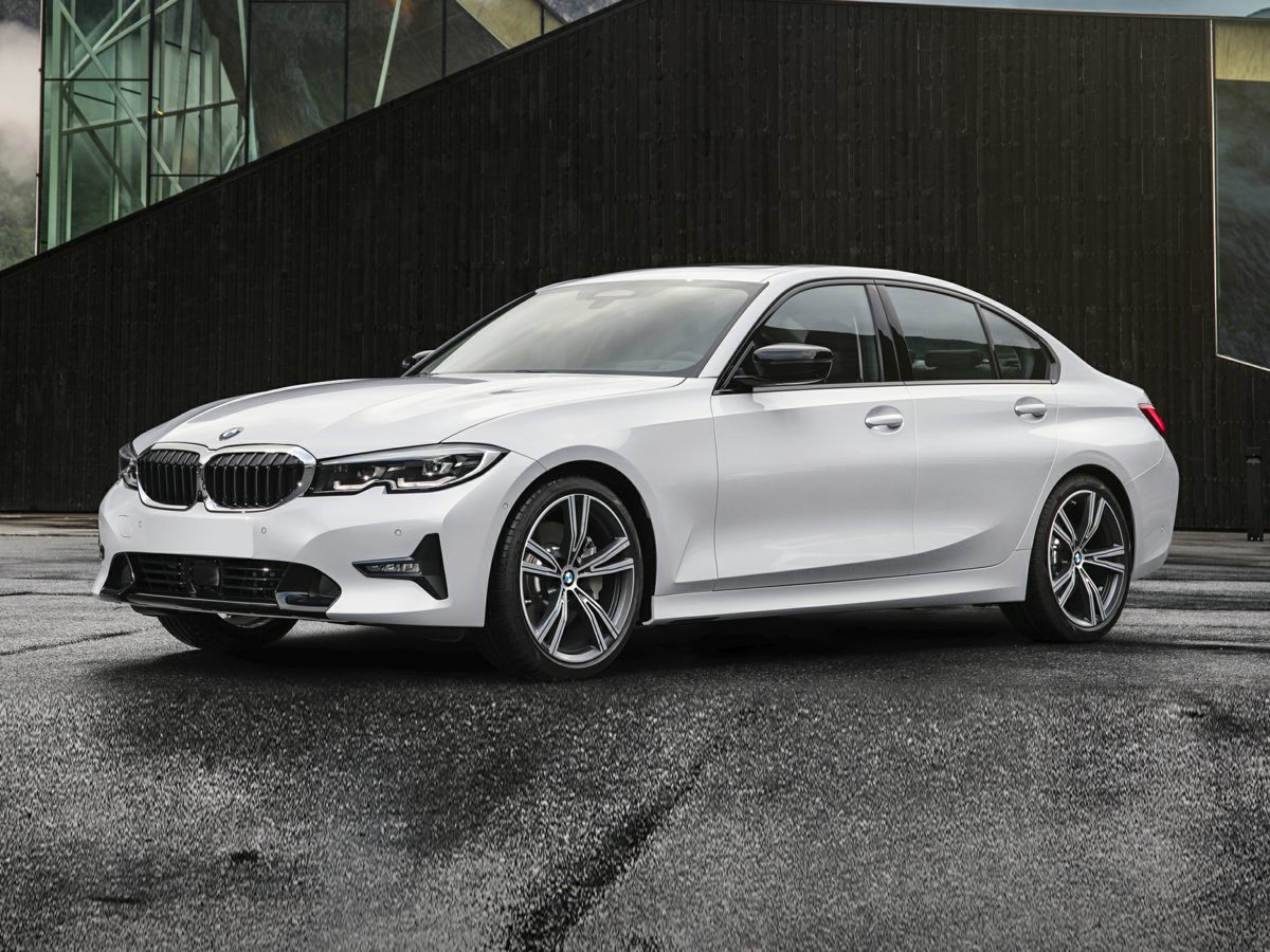 2020 BMW 3 Series 330i's photo