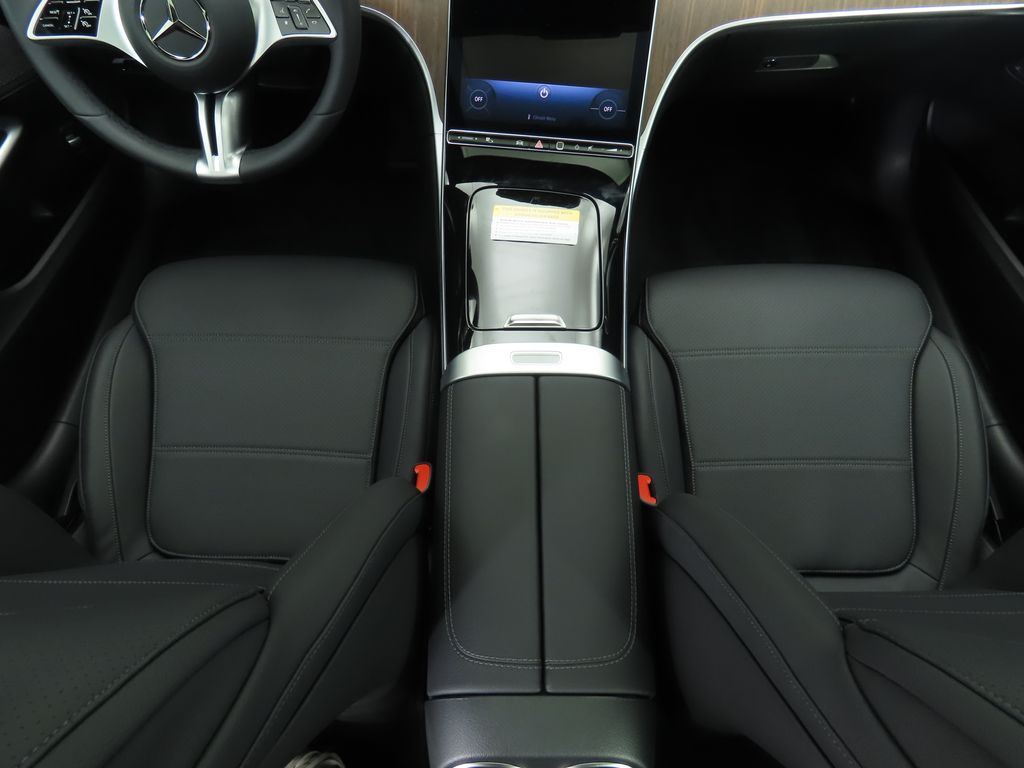 2025 Mercedes Benz C 300 photo 17