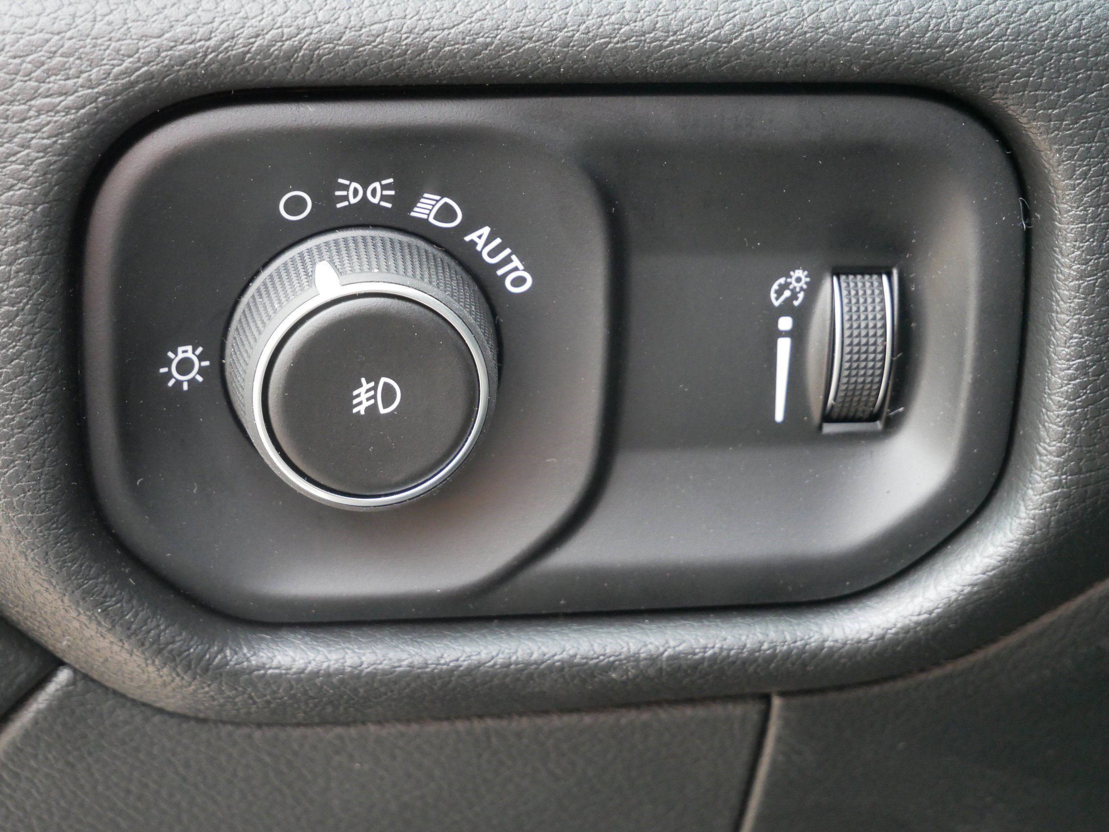 2026 Ram 3500 Tradesman photo 14