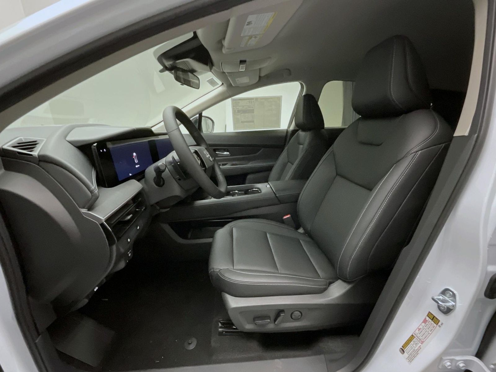 2025 Nissan Murano SV photo 7