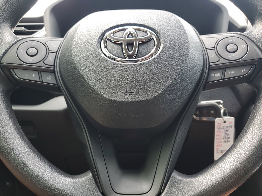 2025 Toyota RAV4 LE photo 19