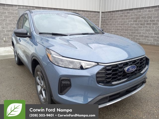 2026 Ford Escape ST-Line's photo