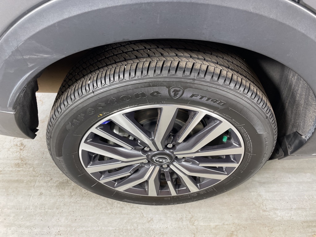 2024 Nissan Kicks SV photo 9