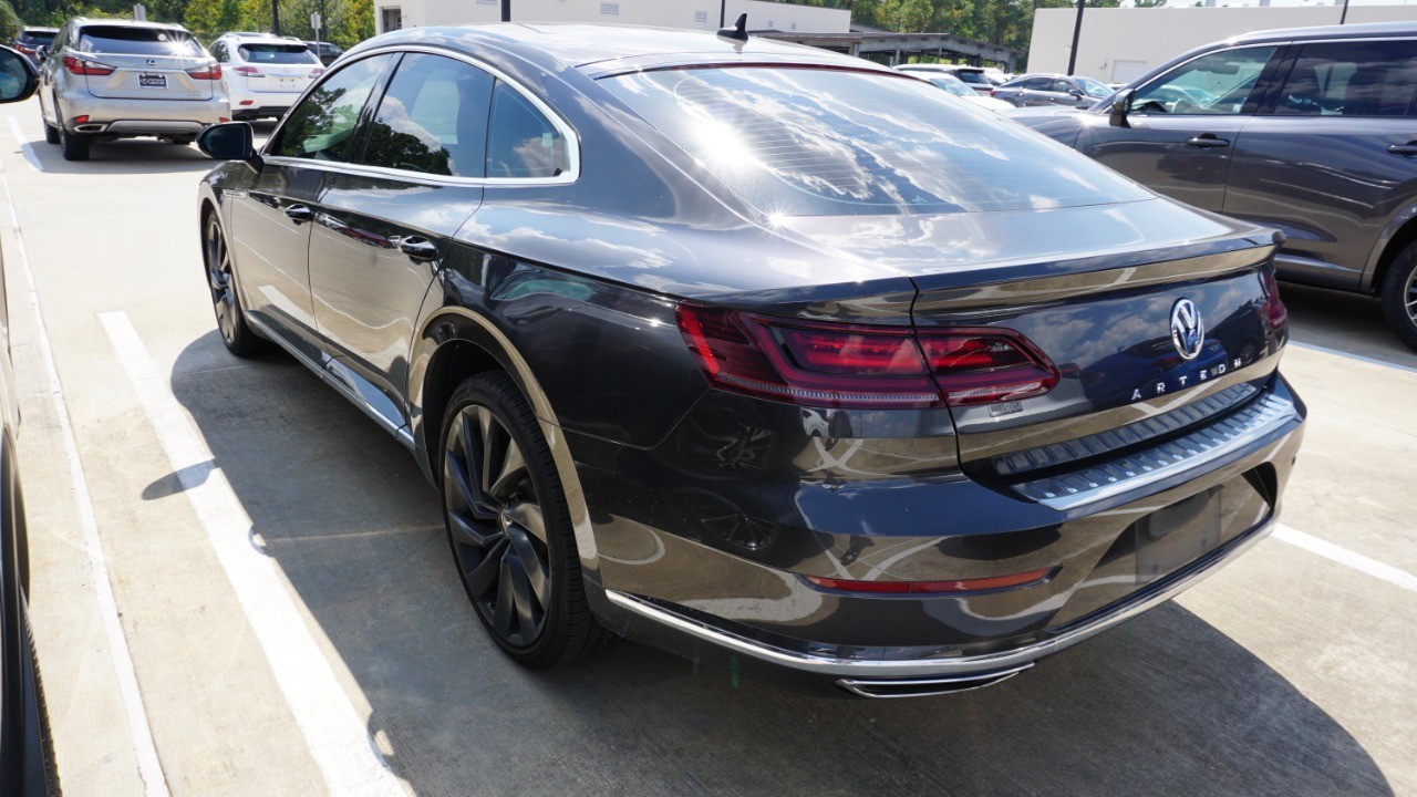 2019 Volkswagen Arteon SE photo 4