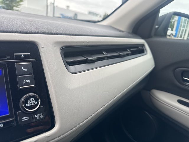 2022 Honda HR-V LX photo 14