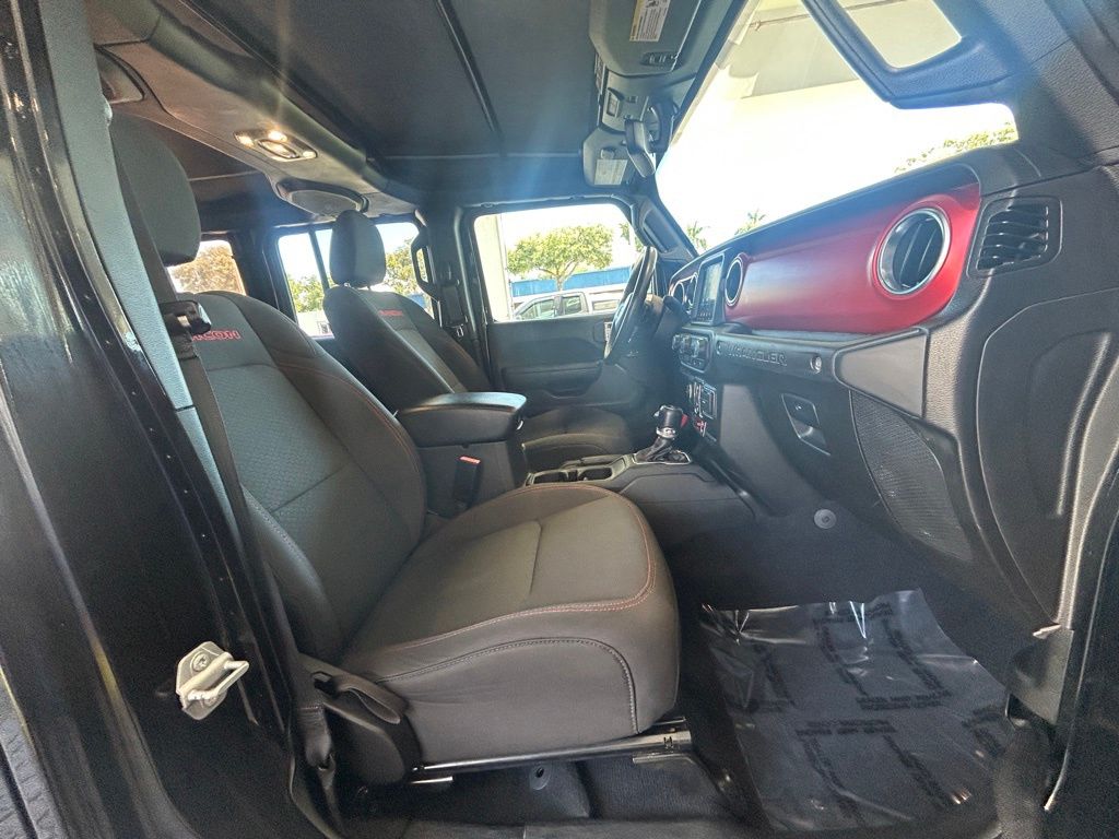 2022 Jeep Wrangler Unlimited Rubicon photo 20