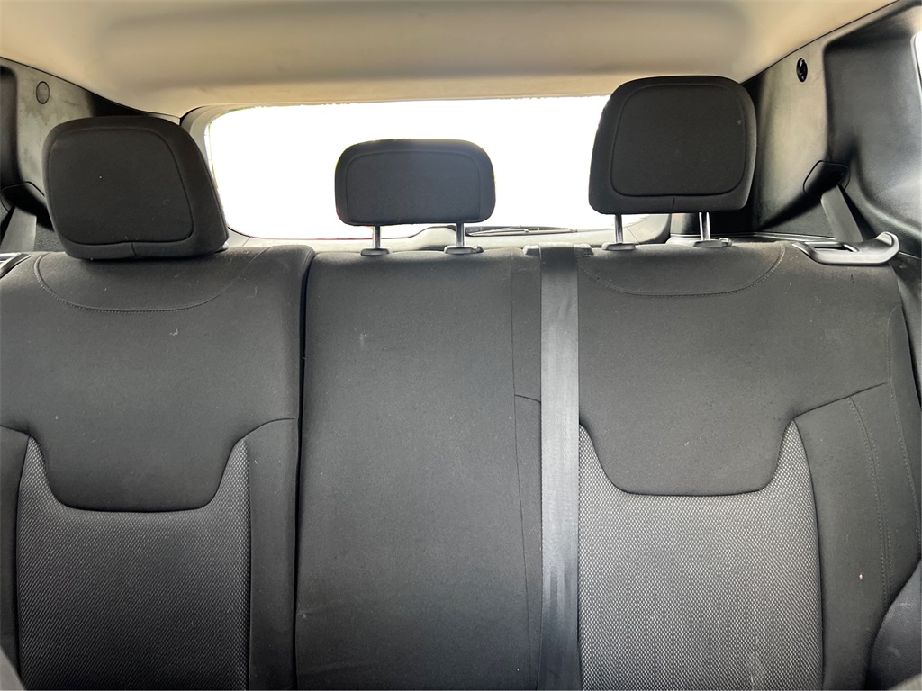 2021 Jeep Renegade Sport photo 14