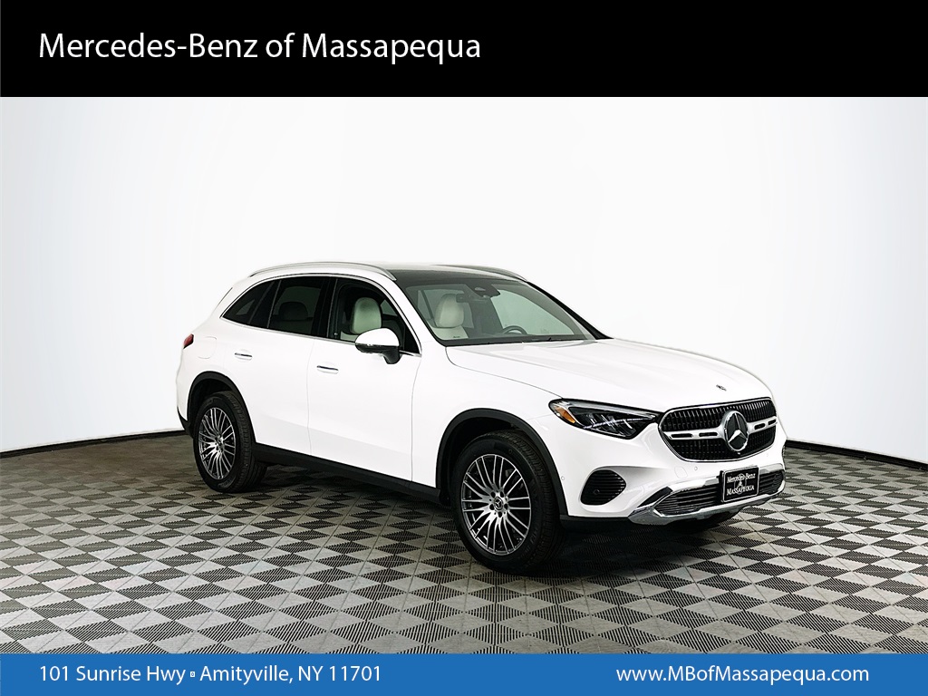 2026 Mercedes-Benz GLC Base's photo