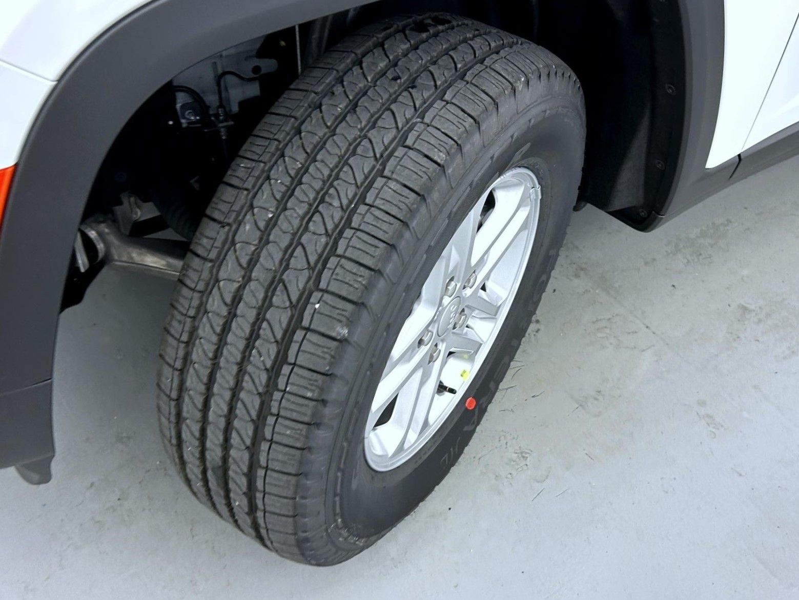 2025 Jeep Grand Cherokee Laredo photo 23