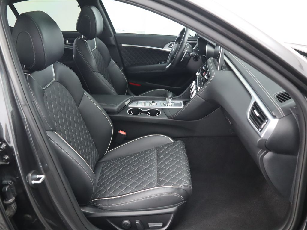2021 Genesis G70 2.0T Elite Prestige 3.3T Sport photo 20