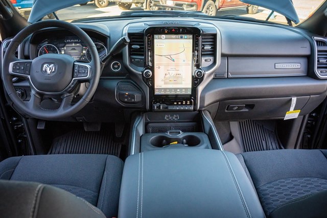 2025 Ram 2500 Big Horn photo 30