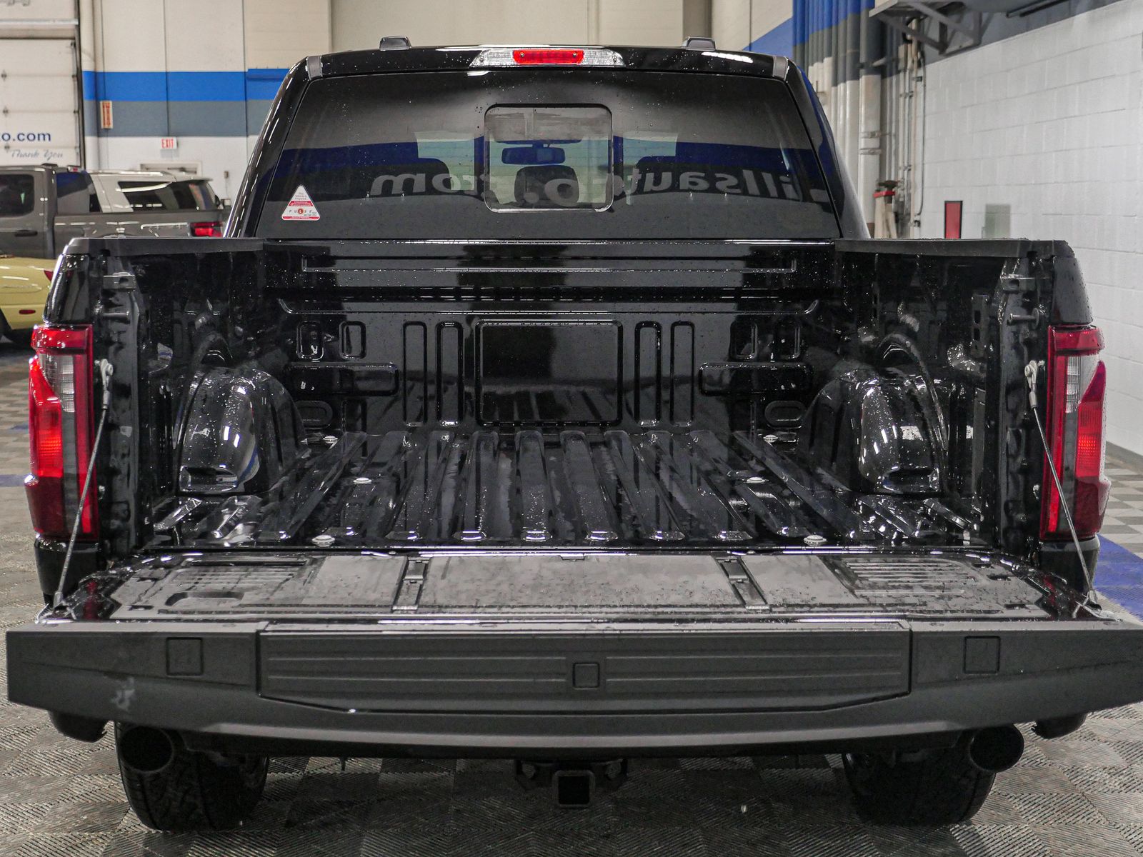 2025 Ford F-150 XLT photo 15